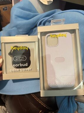 heyday Lavender Phone Case and Matching Earbud Case Cover